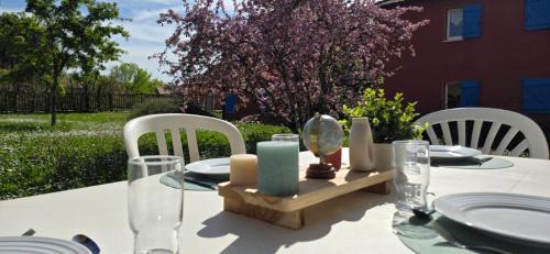 Prayssac Apartment | Appartement 4-6 personnes à Prayssac - résidence avec Piscine