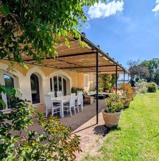 Bagnols-sur-Ceze Apartment | Appartement 5 personnes - Mas du Soleil