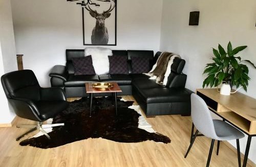 Charmey Apartment | Appartement 53m2 rénové dans un chalet au coeur de Charmey avec vue sur les montagnes