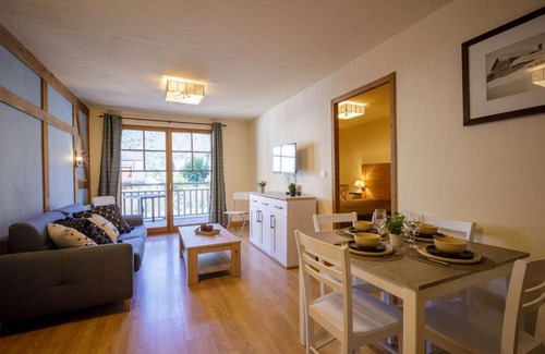 Saint-Lary-Soulan Apartment | Appartement 6 pers, balcon, piscine & sauna, parking sécurisé, Saint-Lary-Soulan - FR-1-296-421