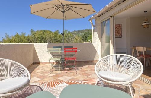 Riez Apartment | Appartement 7 pers-Terrasse-Vue Parc