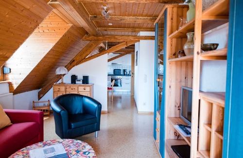Merkendorf Apartment | Appartement (73qm) mit Balkon mit Markise