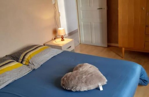 Grandrieu Apartment | Appartement accueillant au cœur de La Margeride