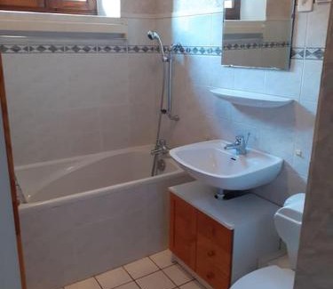 Grandrieu Apartment | Appartement accueillant au cœur de La Margeride