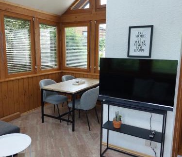 Perwang am Grabensee Apartment | Appartement Wintergarten in Seenähe