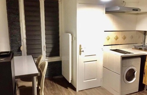 Sainte Marie - Saint Leon Apartment | Appartement au 1er Etage Proche des Commerces et Transports