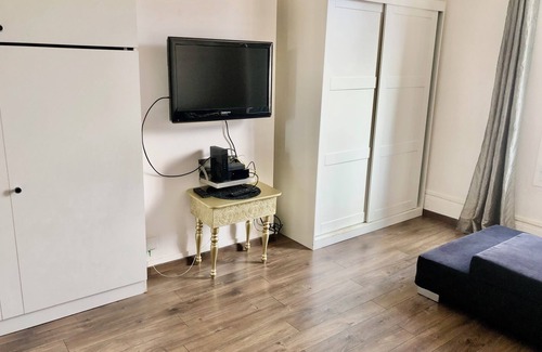 Sainte Marie - Saint Leon Apartment | Appartement au 1er Etage Proche des Commerces et Transports