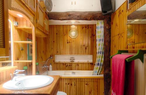 Puget-Theniers Apartment | Appartement au coeur du village