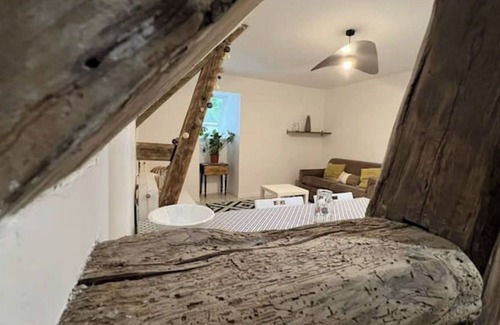 Thury-Harcourt Apartment | Appartement au Coeur de la Suisse Normande