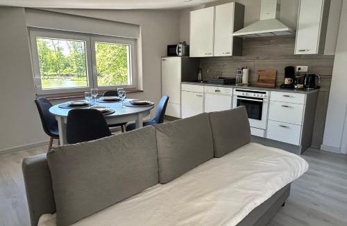 Guenviller Apartment | Appartement au Domaine du Cygne