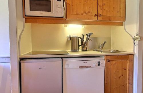 Plagne Soleil Apartment | Appartement au pied des pistes avec balcon et cuisine équipée - FR-1-455-7