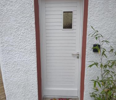Saint-Jean-d'Illac Apartment | Appartement avec jardin à Saint Jean d'Illac