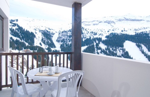 Flaine Condo | Appartement avec accès direct aux pistes + jacuzzi