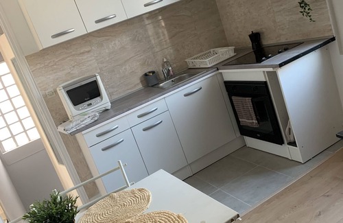 Clamart Apartment | Appartement Avec Entrée Indépendante Dans Maison a Louer au Petit Clamart