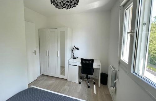 Louviers Apartment | Appartement avec Loggia et Parking privé