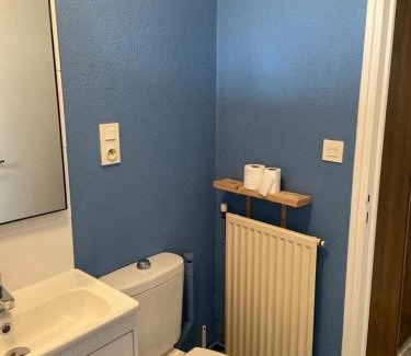 Yzeure Apartment | Appartement avec place de parking