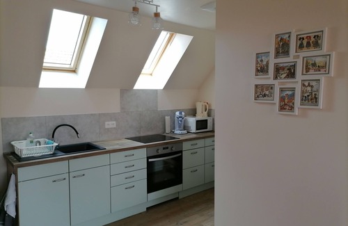 Ingolsheim Apartment | Appartement Avec Terrasse Privée Dans une Maison Alsacienne