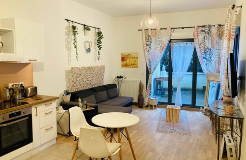 Clamart Apartment | Appartement Avec Terrasse, Arena Paris sud