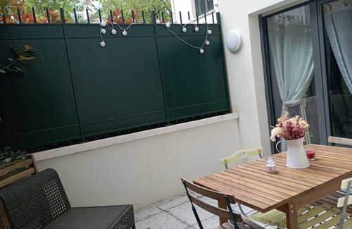 Clamart Apartment | Appartement Avec Terrasse, Arena Paris sud