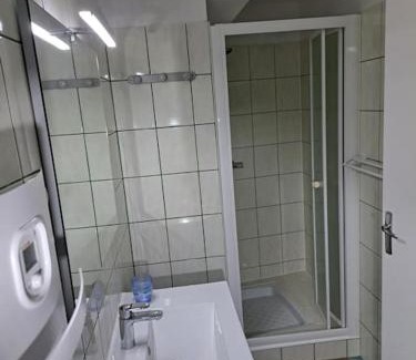 Montgardin Apartment | APPARTEMENT BEAU SOLEIL
