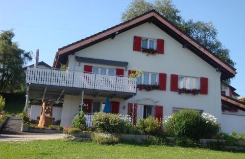 Les Breuleux Apartment | appartement "bellevue"