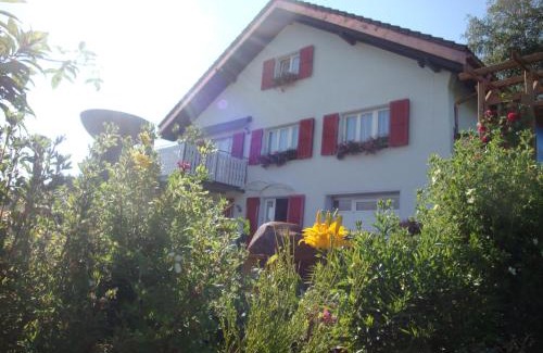 Les Breuleux Apartment | appartement "bellevue"