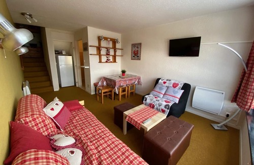 Puy-Saint-Vincent Apartment | APPARTEMENT CRISTAL CORTINA3 2/5 PERSONS