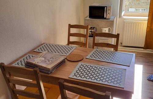 Saint-Pol-de-Leon Apartment | Appartement Centre Ville n3