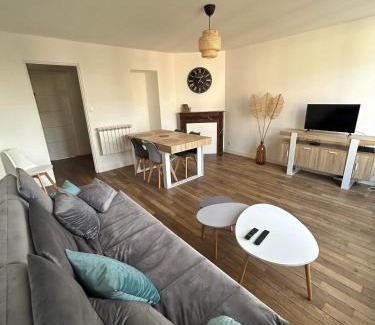 Arcis-sur-Aube Apartment | Appartement centre d Arcis