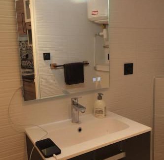 Pierrelatte Apartment | Appartement centre ville - Pierrelatte