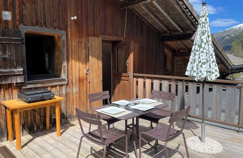 Morzine Apartment | Appartement Chalet Alpierlaur