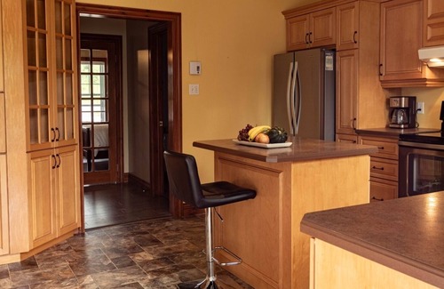 Mont-Carmel Condo | Appartement chaleureux face au Lac St-Pierre près de Kamouraska