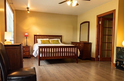 Mont-Carmel Condo | Appartement chaleureux face au Lac St-Pierre près de Kamouraska