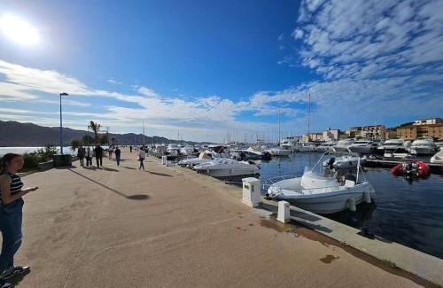 Saint-Florent Apartment | Appartement Chez Emma, le luxe en Bord de Mer by Monarca