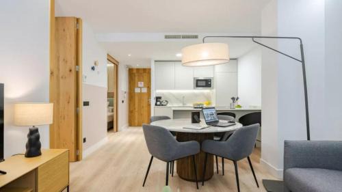 Stalingrad Apartment | Appartement Christine Bruxelles