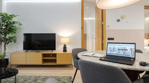 Stalingrad Apartment | Appartement Christine Bruxelles