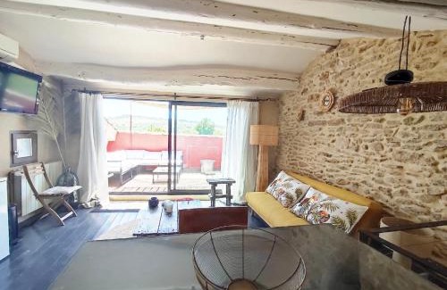 Vallabrix Apartment | Appartement climatisé avec belle terrasse à 10 min d'Uzès