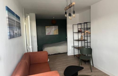 Dernier Sou Apartment | Appartement comme à la maison refait à neuf