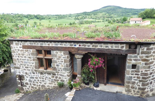 Polignac Apartment | Appartement Comme un Poisson Dans L'eau
