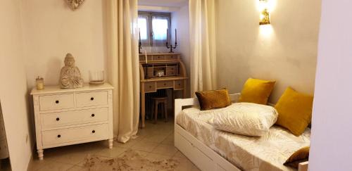 Poggio-dʼOletta Apartment | Appartement confortable avec vue sur Poggio d'Oletta 45 m² + Parking