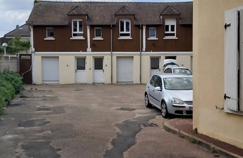 Etampes Apartment | Appartement confortable et fonctionnel