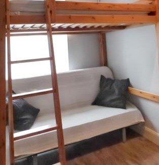Bagneres-de-Luchon Apartment | Appartement cosy à Bagnères-de-Luchon 45 m² proche pistes de ski