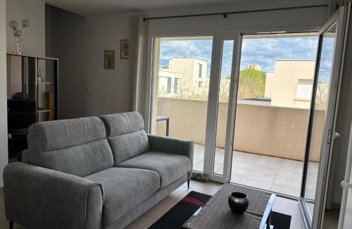 Serignan Apartment | Appartement cosy à Valras-Plage 5 min à pied de la mer Climatisé 2 chambres Terrasse