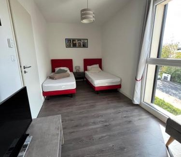 Serignan Apartment | Appartement cosy à Valras-Plage 5 min à pied de la mer Climatisé 2 chambres Terrasse
