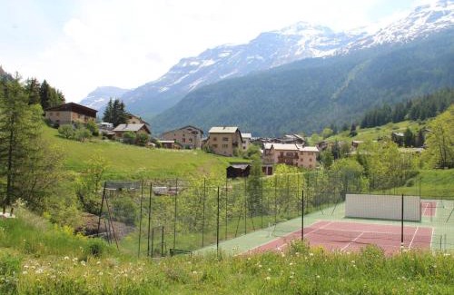 Lanslevillard Apartment | Appartement cosy 4 pers avec WIFI et parking à Lanslevillard - FR-1-508-183