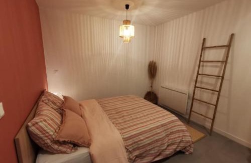 Les Beaux-Arts Apartment | Appartement cosy aux Beaux-arts