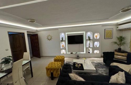 Bonapriso Apartment | Appartement cosy black bonapriso