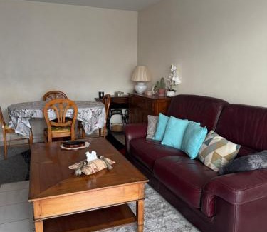 Fresnes Apartment | Appartement Cosy