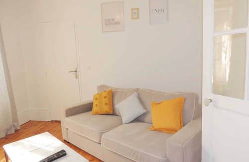 Poissy Apartment | Appartement Cosy
