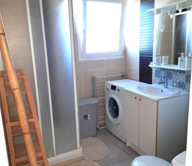 Vic-la-Gardiole Apartment | Appartement cosy et terrasse spacieuse
